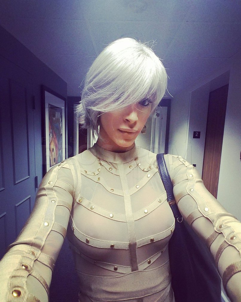 TS Top Porn Star Nina Lawless