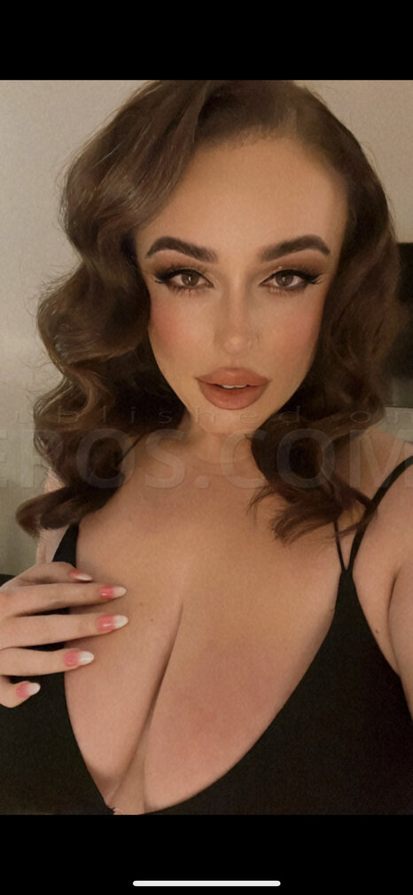 Porn Star Santana Ayo