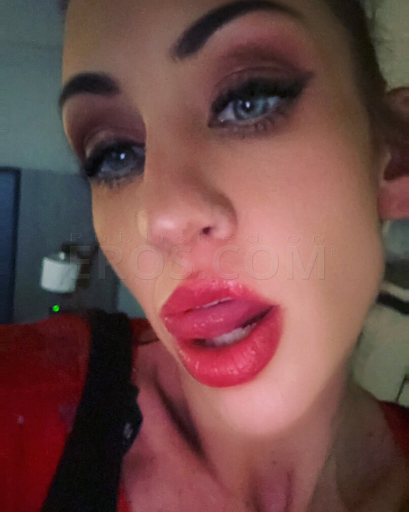 Zoey Portland Pornstar