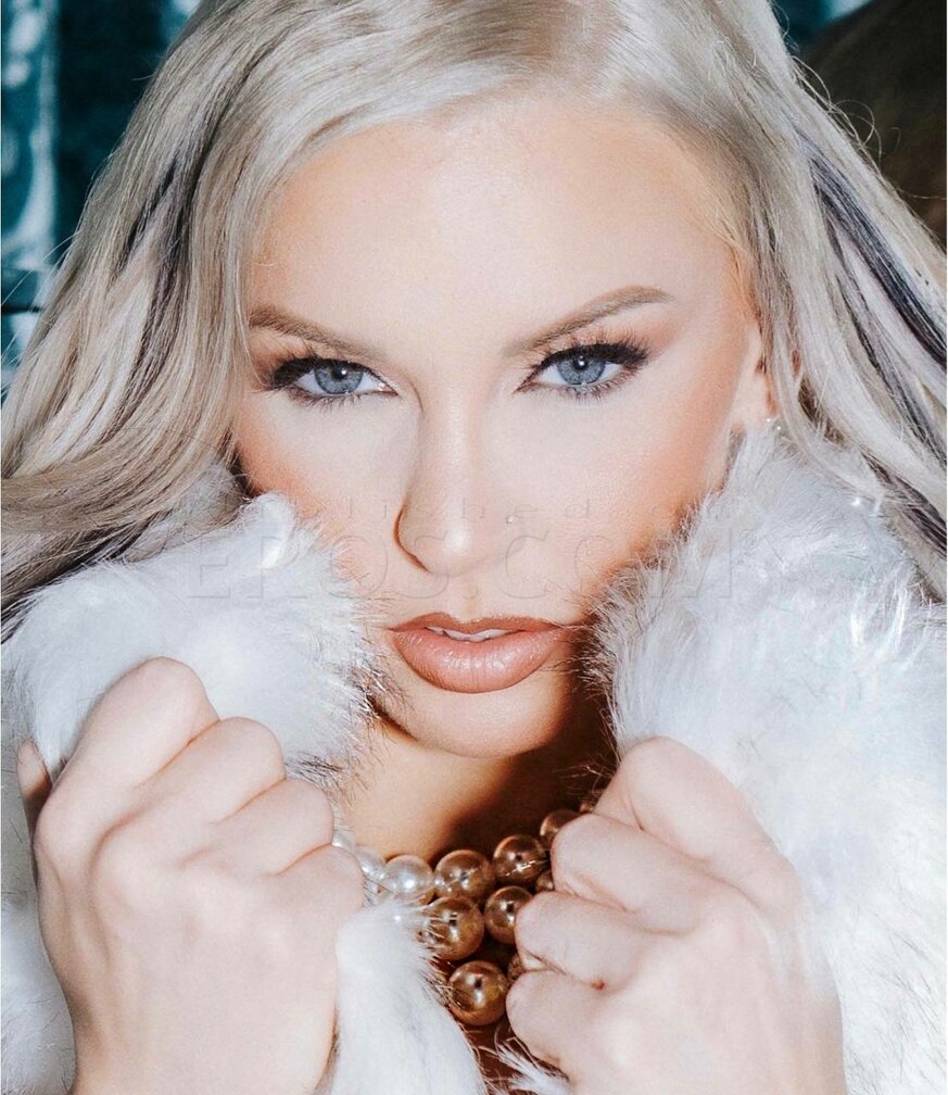 KENZIE TAYLOR